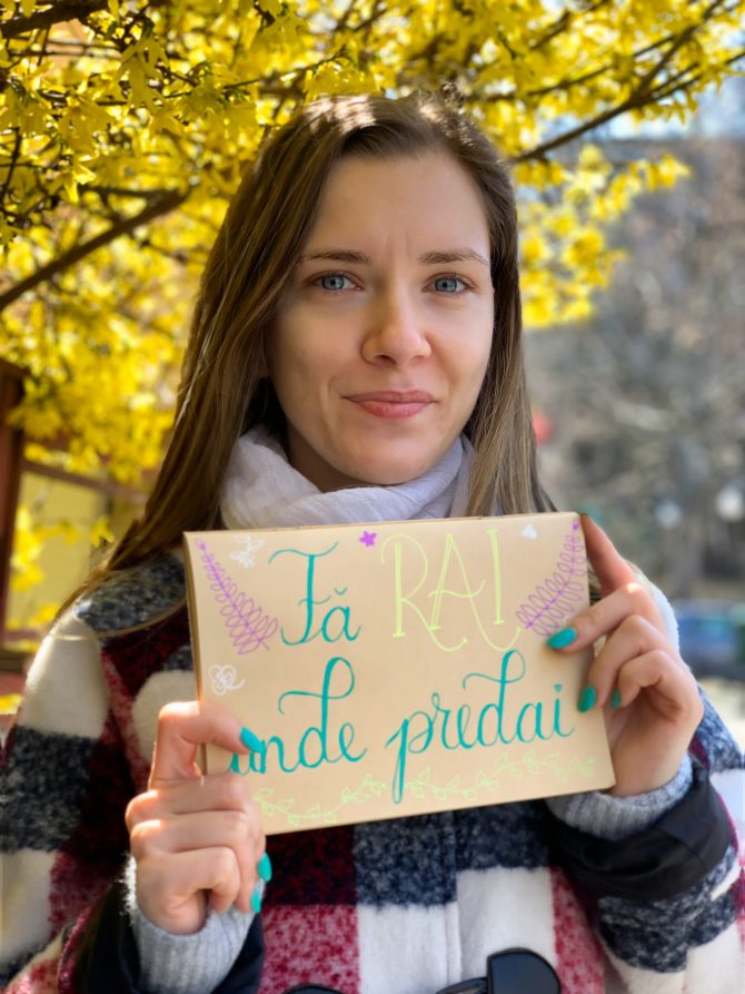 #ProfesoriiIOANID: În relația cu cei mici, trebuie să creezi un spațiu în care ei interacționează, au posibilitatea de a alege și sunt ascultați – Loredana Roșu